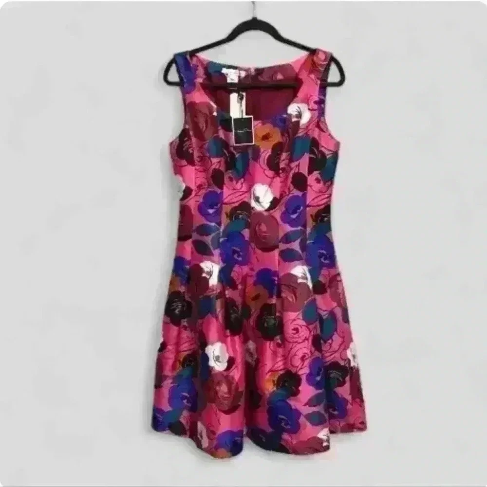 Oscar de la renta hot pink flowers dress size 10 with side pockets NWT
